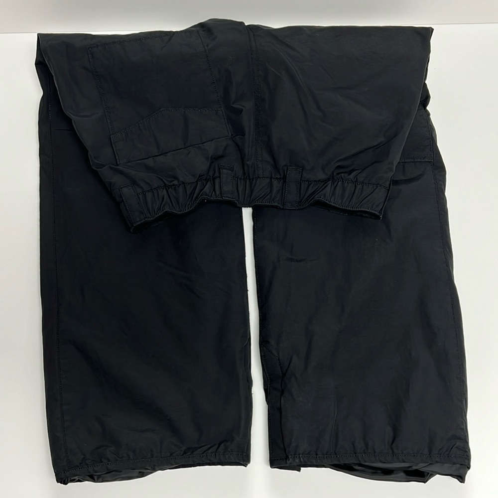 GAP Kids Black Cargo Pants - Picture 9 of 16